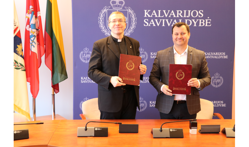 Pasirašyta Dovanojimo sutartis su Lietuvos evangelikų liuteronų bažnyčia