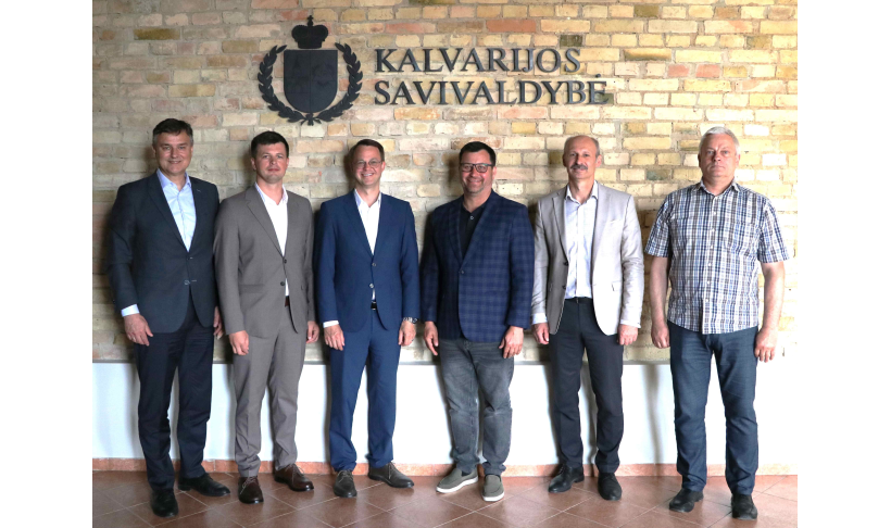Kalvarijos savivaldybės ir AB „Via Lietuva“ vadovų susitikimas