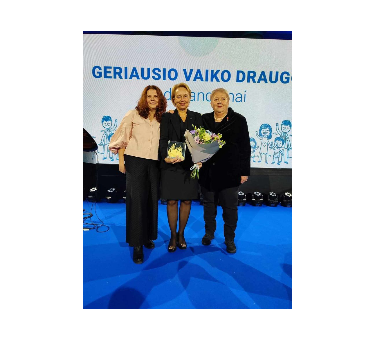 Už išskirtinius nuopelnus vaikų gerovei įteikti šių metų „Geriausio vaiko draugo“ apdovanojimai: tarp laimėtojų — Kalvarija