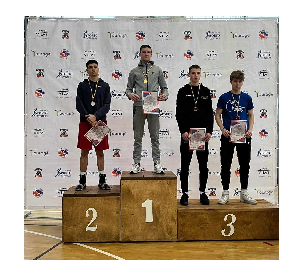 Kalvarijos boksininkai sėkmingai pasirodė Lietuvos rajonų čempionate