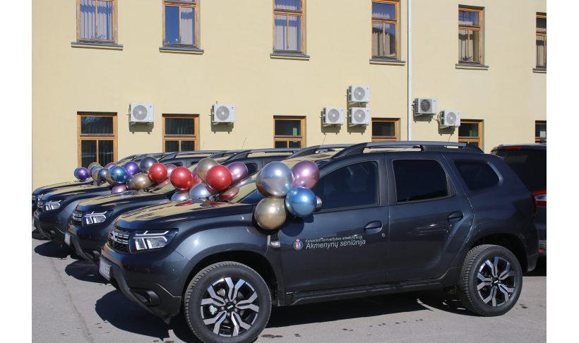Kalvarijos savivaldybės seniūnams – nauji automobiliai