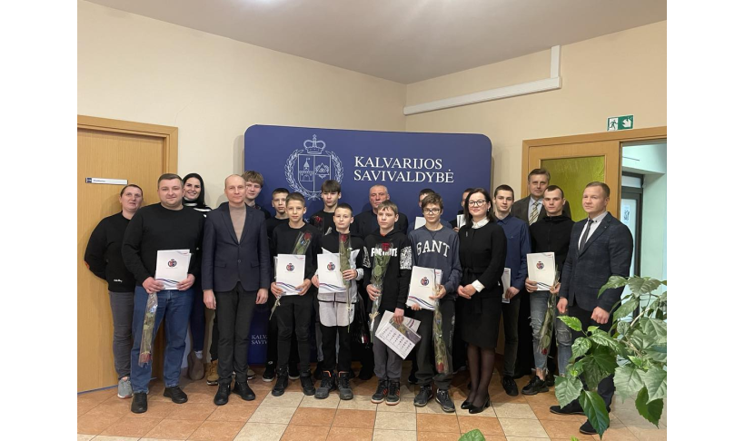 Pagerbti jaunieji savivaldybės sportininkai ir jų treneriai 