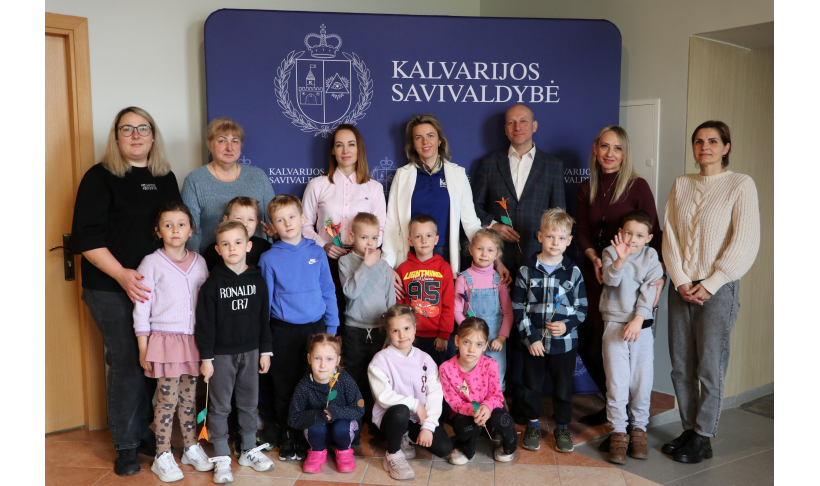 Balandžio 10 dieną Kalvarijos savivaldybės administraciją aplankė Kalvarijos lopšelio-darželio „Žilvitis“ vaikų grupė